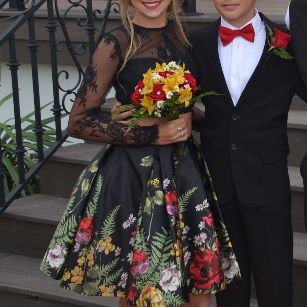 Sherri Hill two piece dress size 0 (worn once)